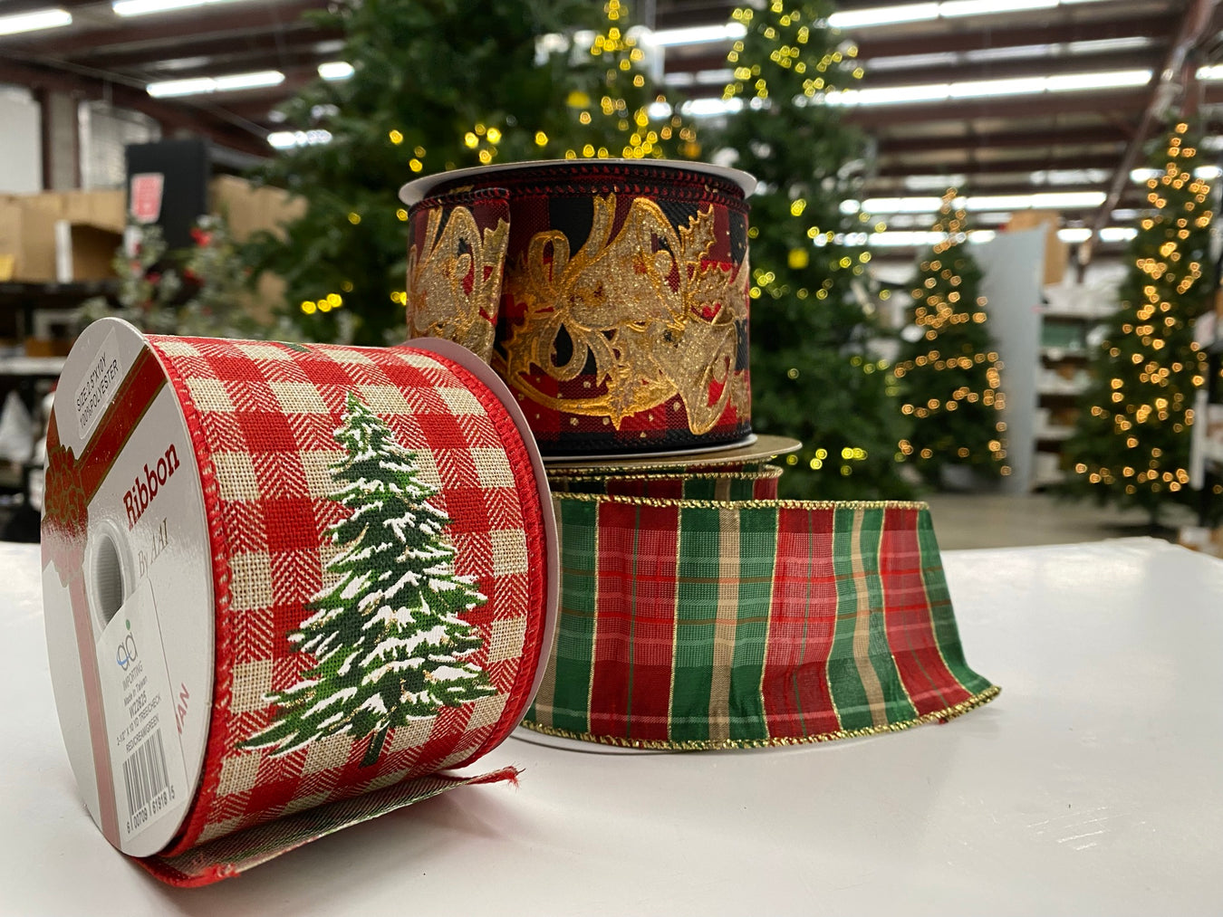 SALE! Christmas Showroom